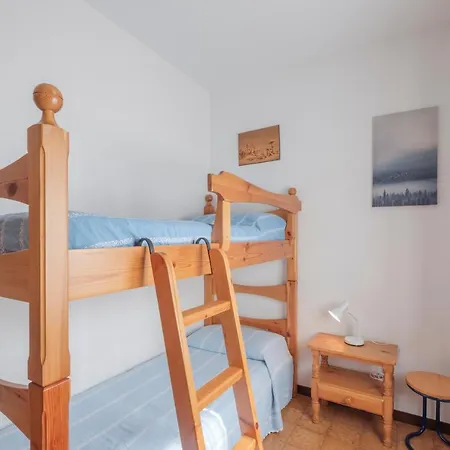 Ida - 2 Bedrooms With Private Garden 아파트 시르미오네